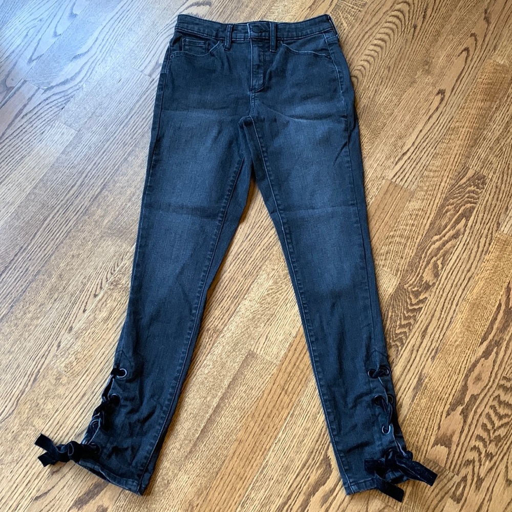Universal thread black high rise skinny jeans